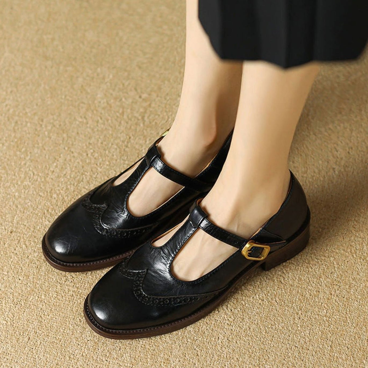 Women's Brogue T-Bar Buckle Low-Heel Mary Jane Shoes