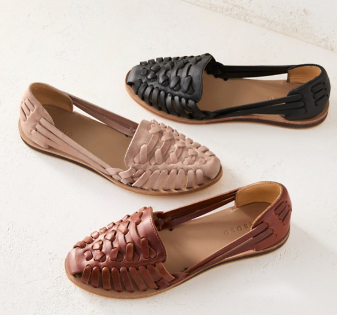 Women's Closed-Toe Woven Leather Slip-On Flat Sandals