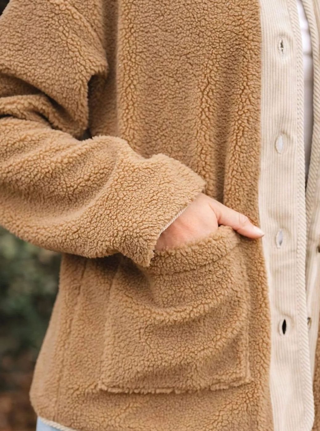 Women's Collarless Button-Front Teddy Jacket with Patch Pockets