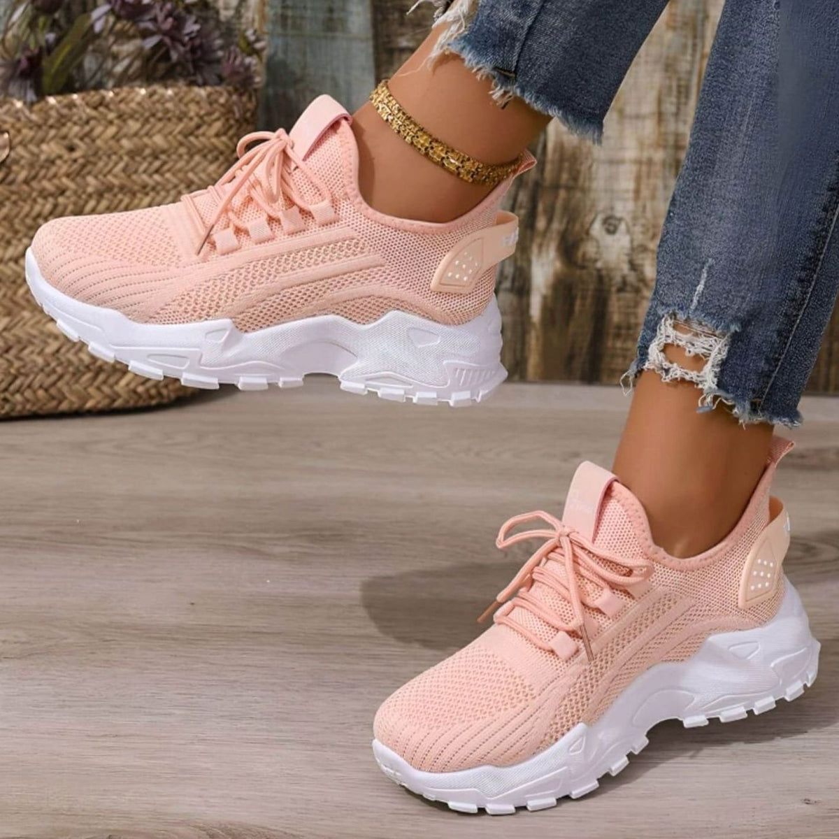 Women's Cushioned Walking Trainers Breathable Knit Lace-Up Trainers - Orange