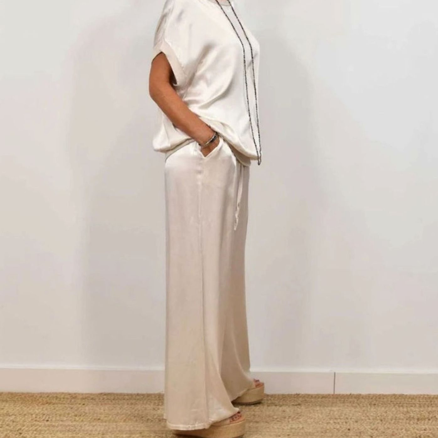 Women's Elegant Two-Piece Sets Satin Wide-Leg Trousers Cap-Sleeve Top Co-Ord