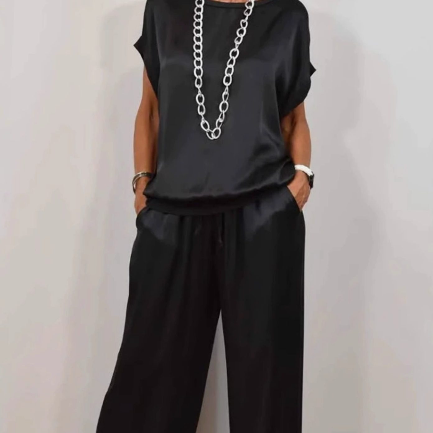 Women's Elegant Two-Piece Sets Satin Wide-Leg Trousers Cap-Sleeve Top Co-Ord