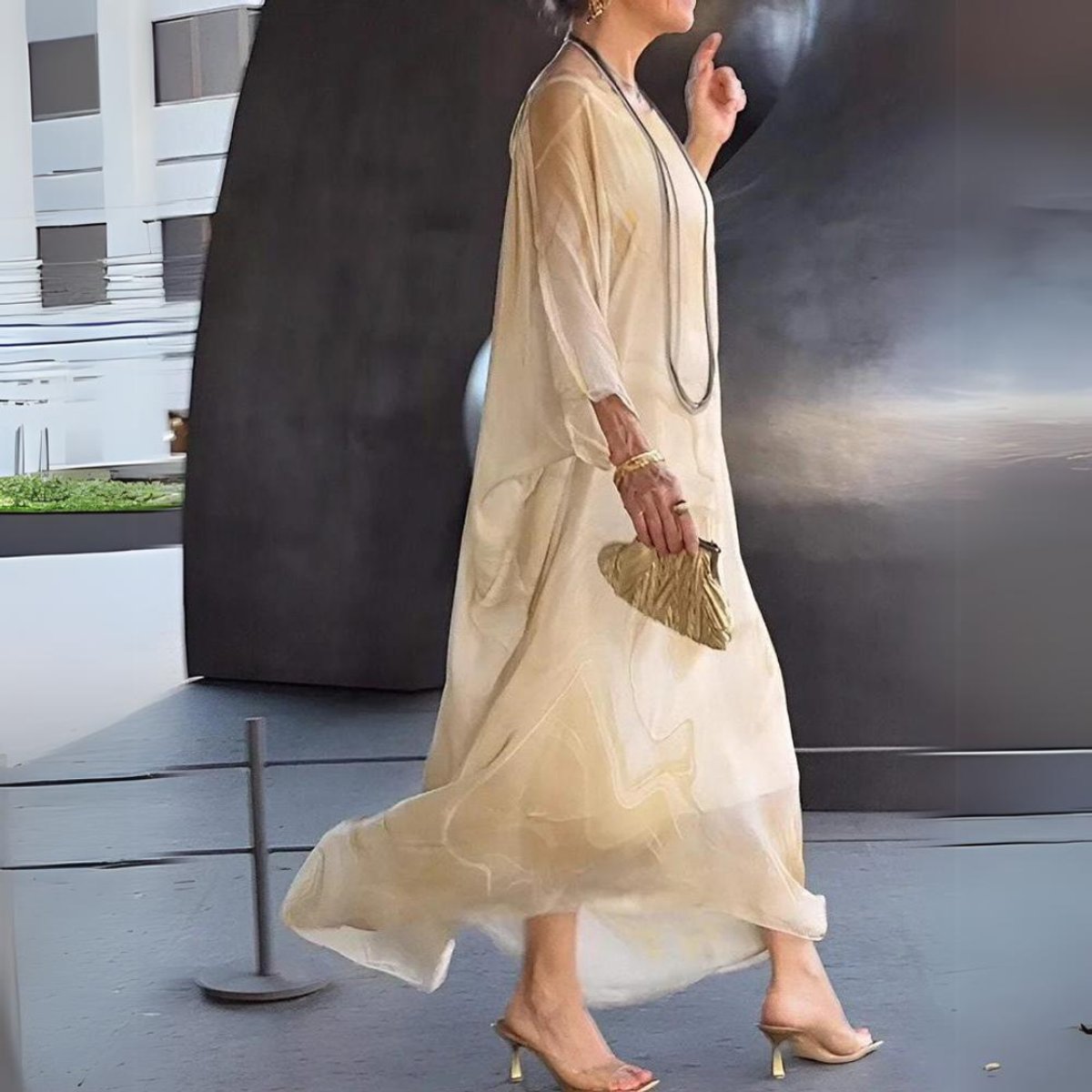 Women's Flowing Maxi Long Sleeve Dress Round Neck Caftan