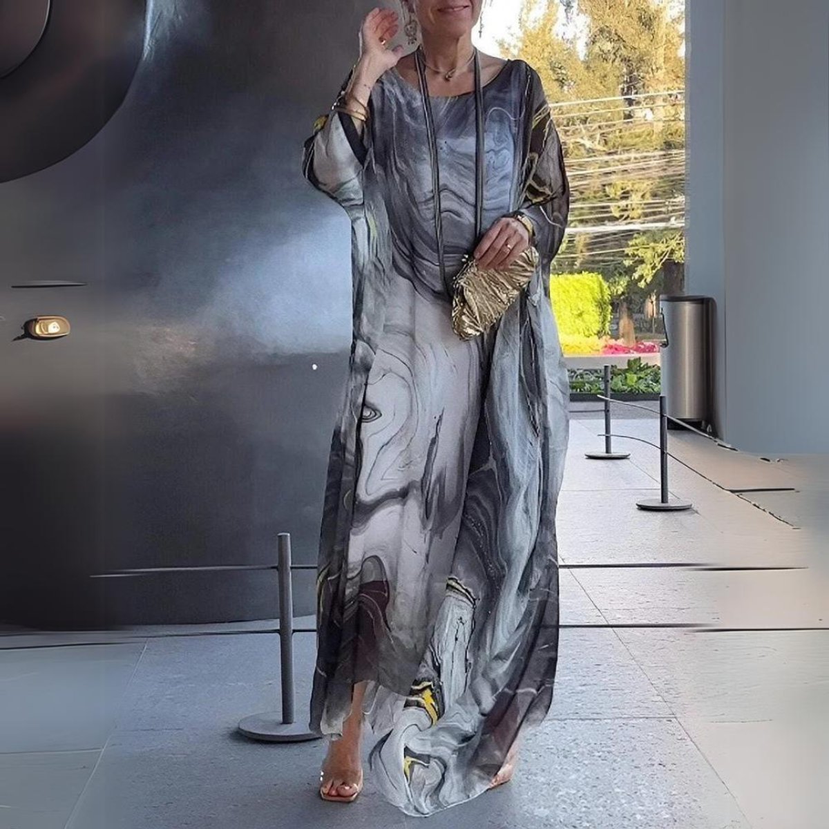 Women's Flowing Maxi Long Sleeve Dress Round Neck Caftan - Grey