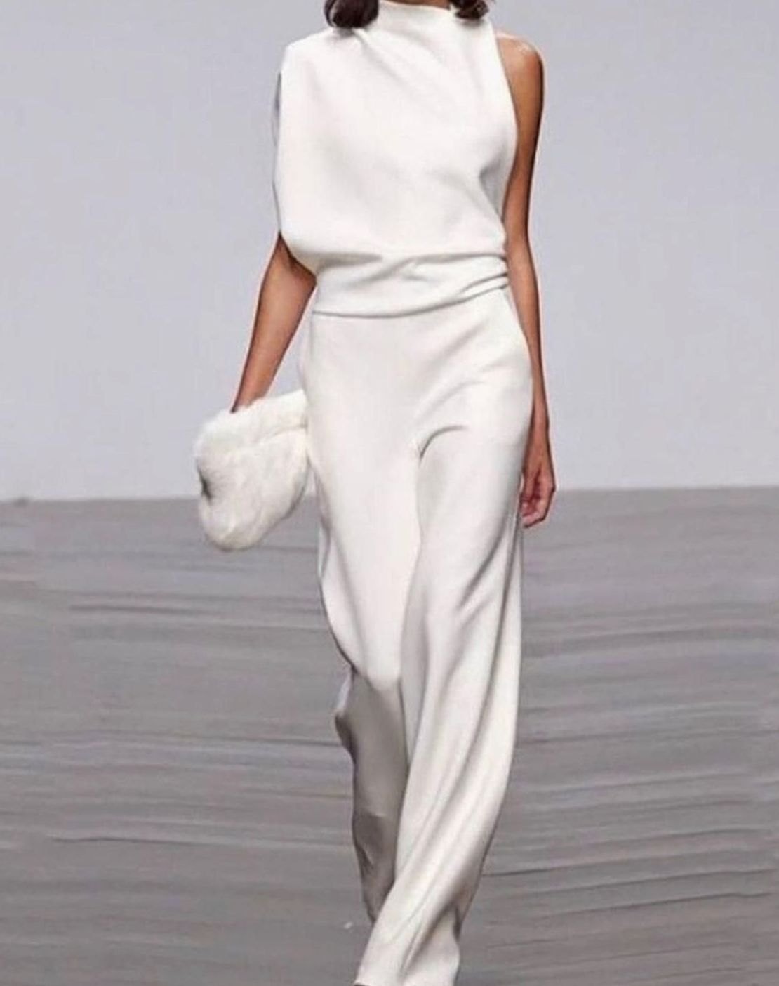 Women's High-Neck Asymmetric Shoulder Jumpsuit Wide-Leg Sleeveless - White