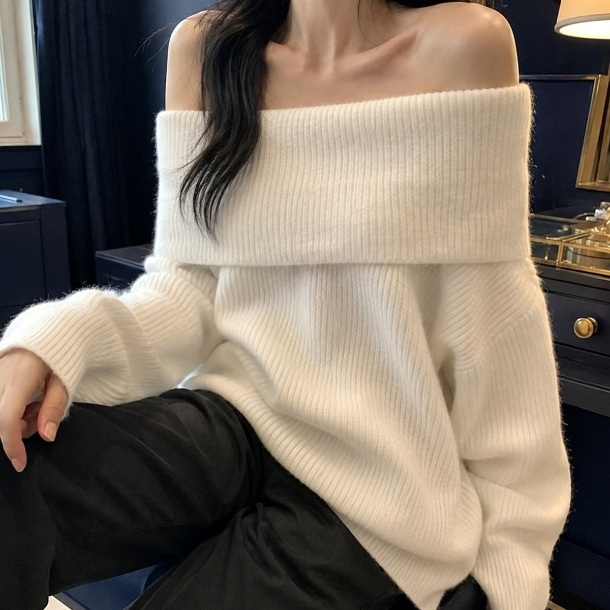 Women's Knitwear Off-Shoulder Oversized Foldover Pullover Jumper - White