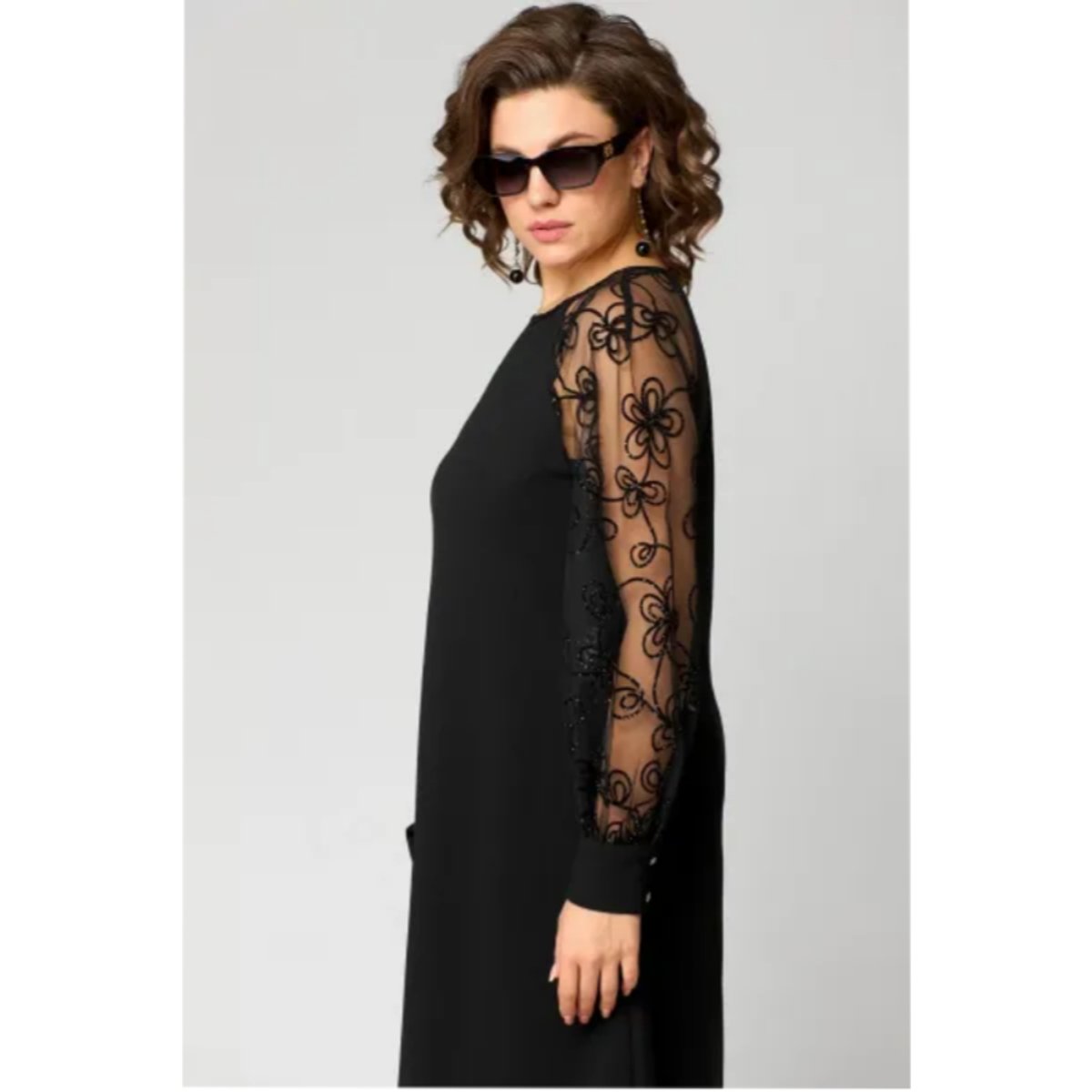 Women's Lace-Sleeve A-Line Knee-Length Formal Dress