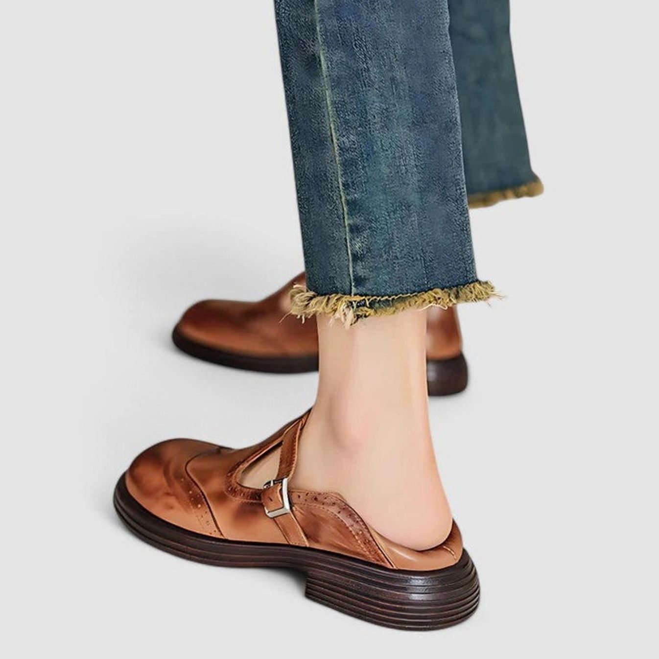 Women's Leather Brogue T-Strap Shoes Buckle Flat