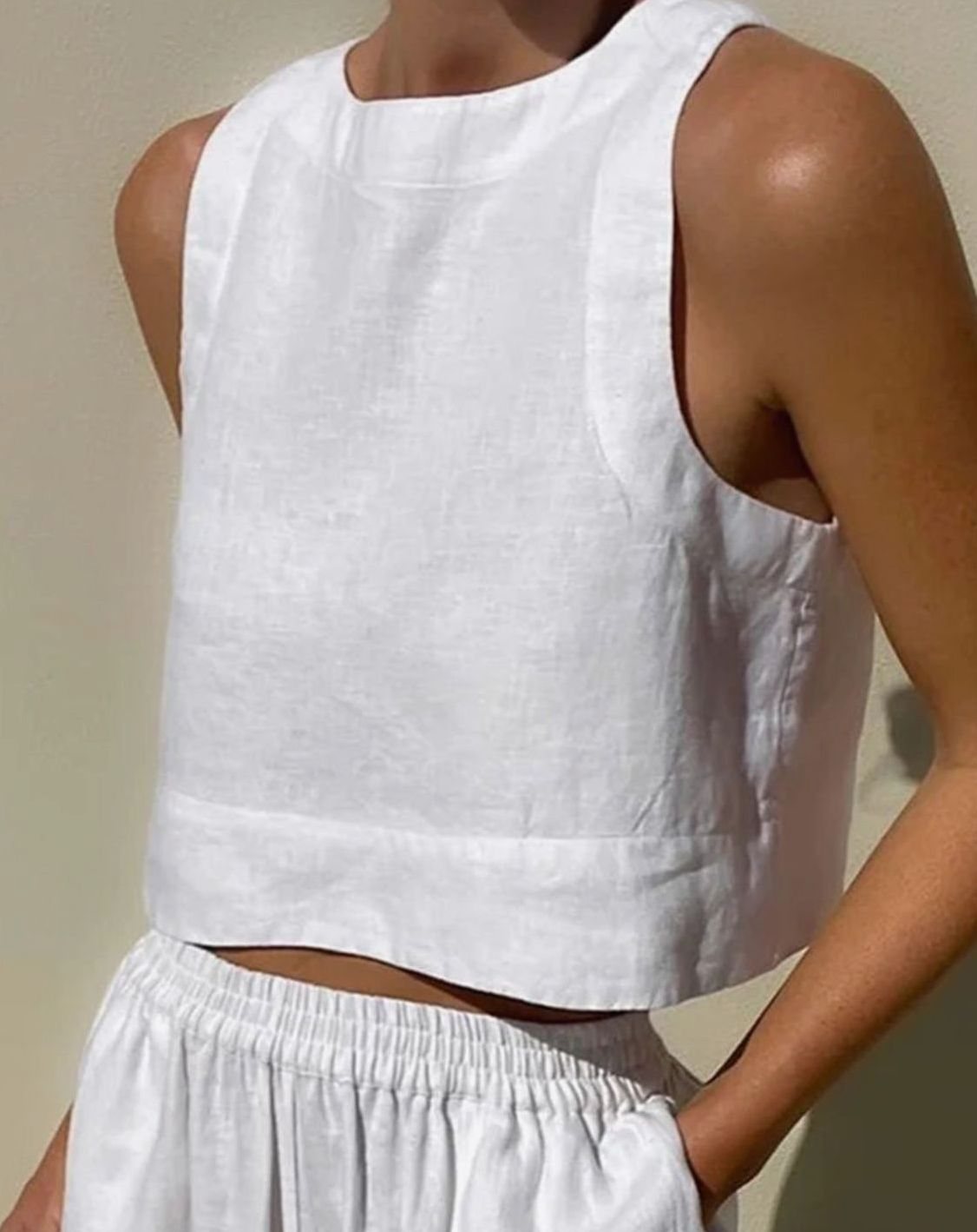 Women's Linen Two-Piece Set Sleeveless Crop Top Wide-Leg Trousers