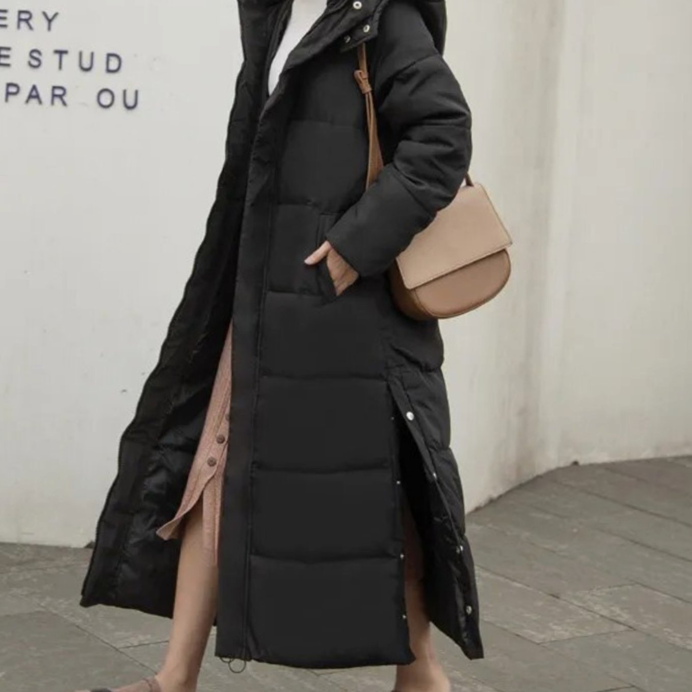 Women's Long Quilted Padded Maxi Winter Coat - Black