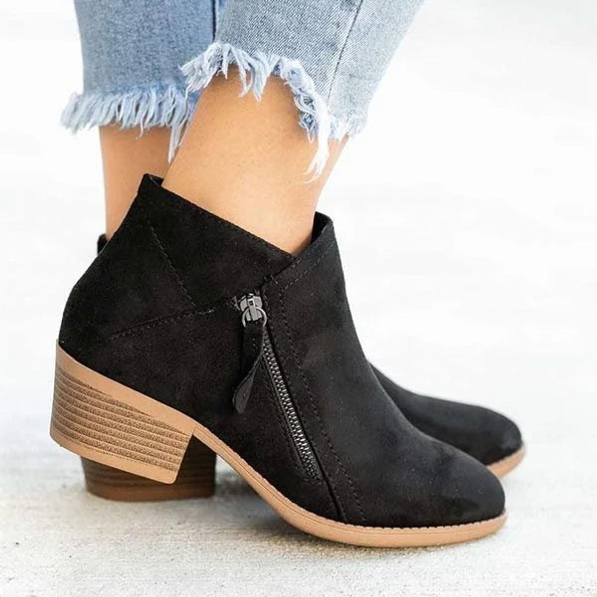 Women's Low-Heel Suede Side-Zip Ankle Boots - Black