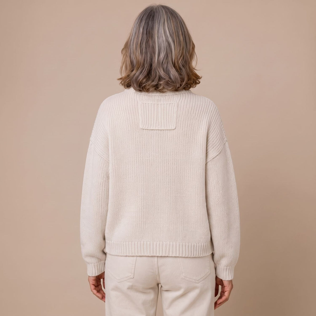 Women's Oversized Button-Front Collared Knit Cardigan