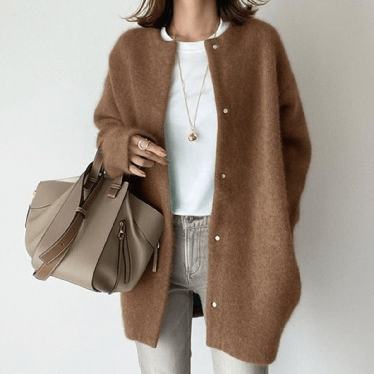 Women's Oversized Button-Up Knit Cardigan Round Neck