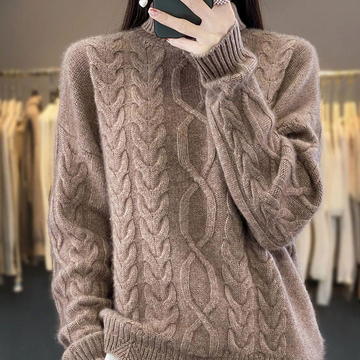 Women's Oversized Cable-Knit Crew Neck Jumper - Natural Camel