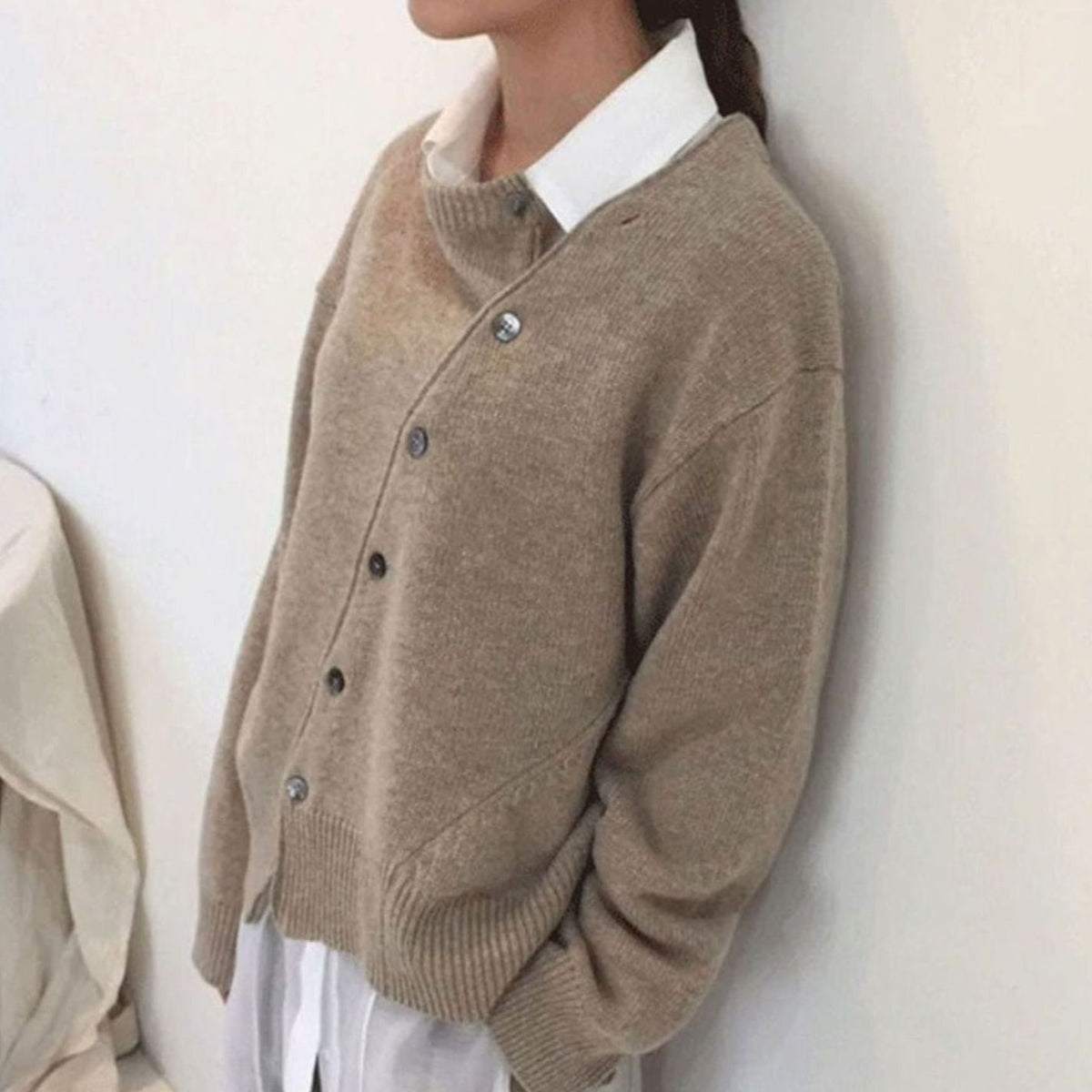 Women's Oversized Chunky Knit Button-Front Cardigan
