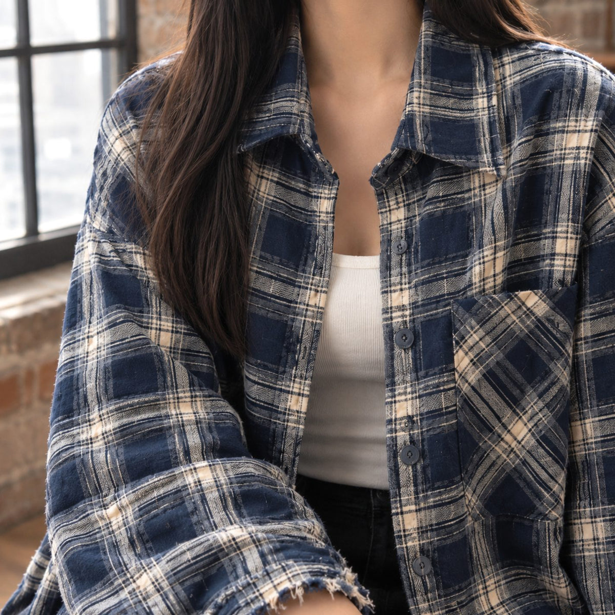 Women's Oversized Plaid Flannel Button-Front Overshirt