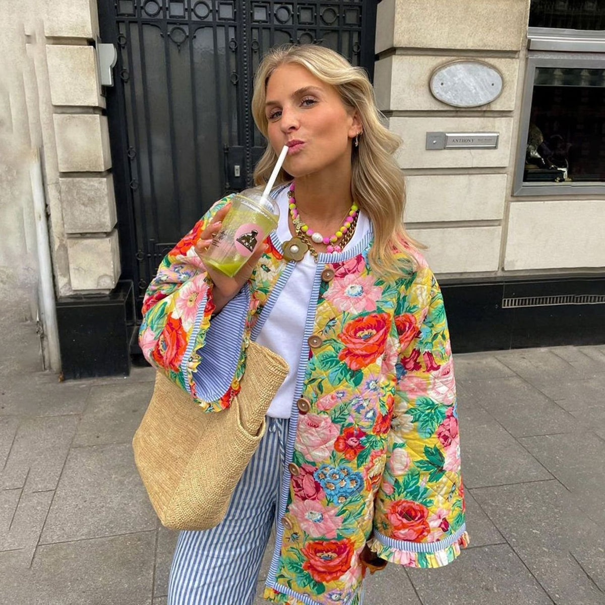 Women's Oversized Quilted Floral Button-Up Jacket - Floral