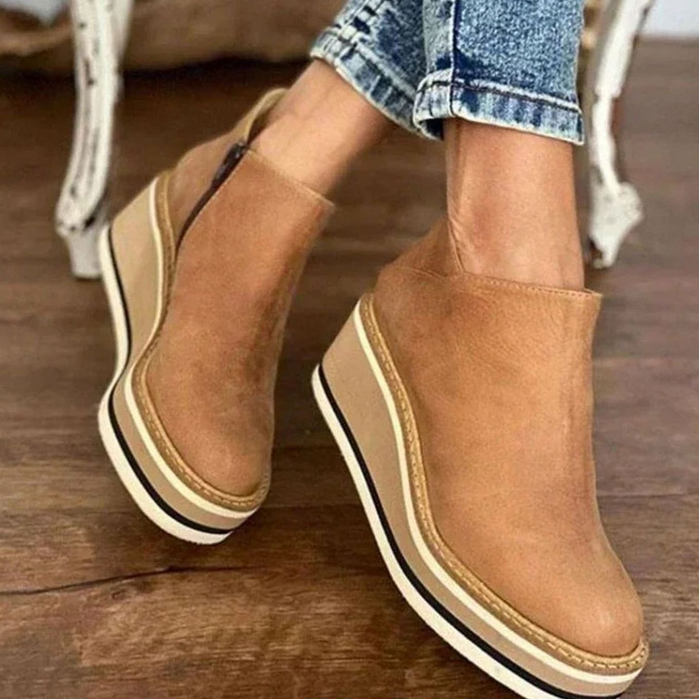 Women's Platform Wedge Winter Chelsea Boots