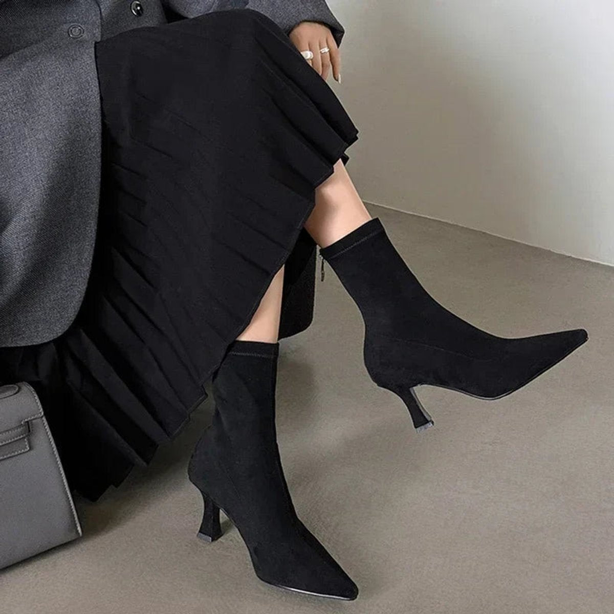 Women's Pointed Toe Suede Sock Womens Ankle Boots Kitten Heel - Black