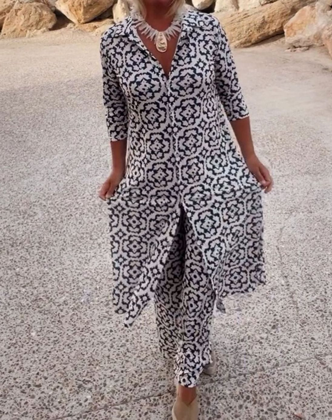 Women's Printed Blouse Straight-Leg Trouser Two-Piece Set - White