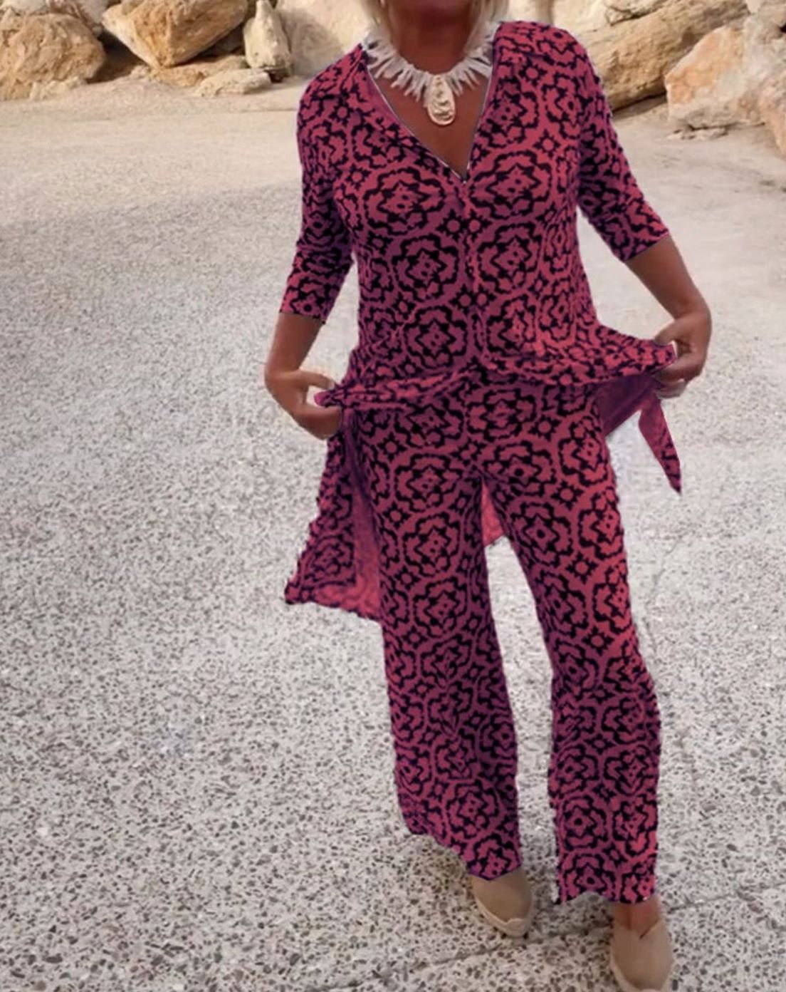 Women's Printed Blouse Straight-Leg Trouser Two-Piece Set