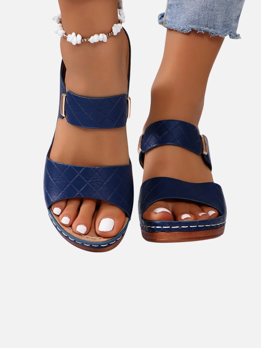 Women's Quilted Faux Leather Block Heel Mule Sandals