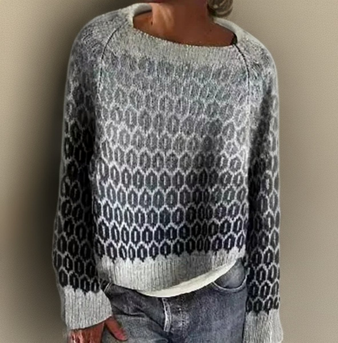 Women's Relaxed-Fit Gradient Fairisle Knit Sweater - Grey