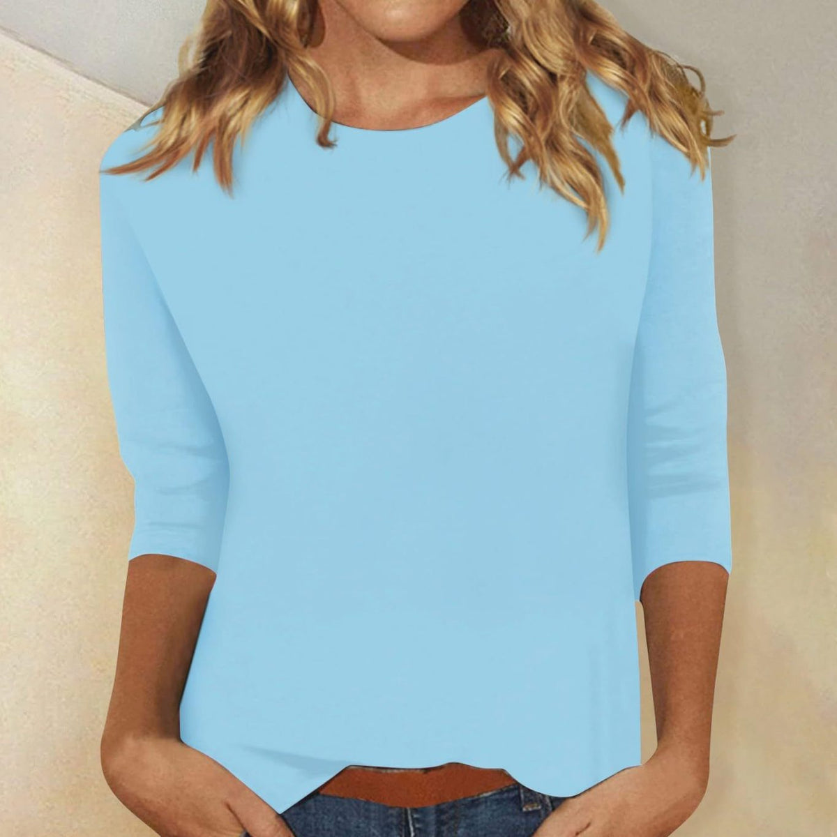 Women's Relaxed-Fit Round-Neck 3/4 Sleeve Casual Top - Light Blue