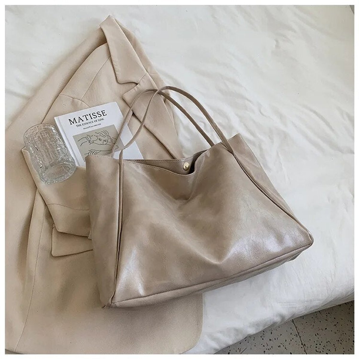 Women's Retro PU Leather Large Shoulder Tote Bag - Beige