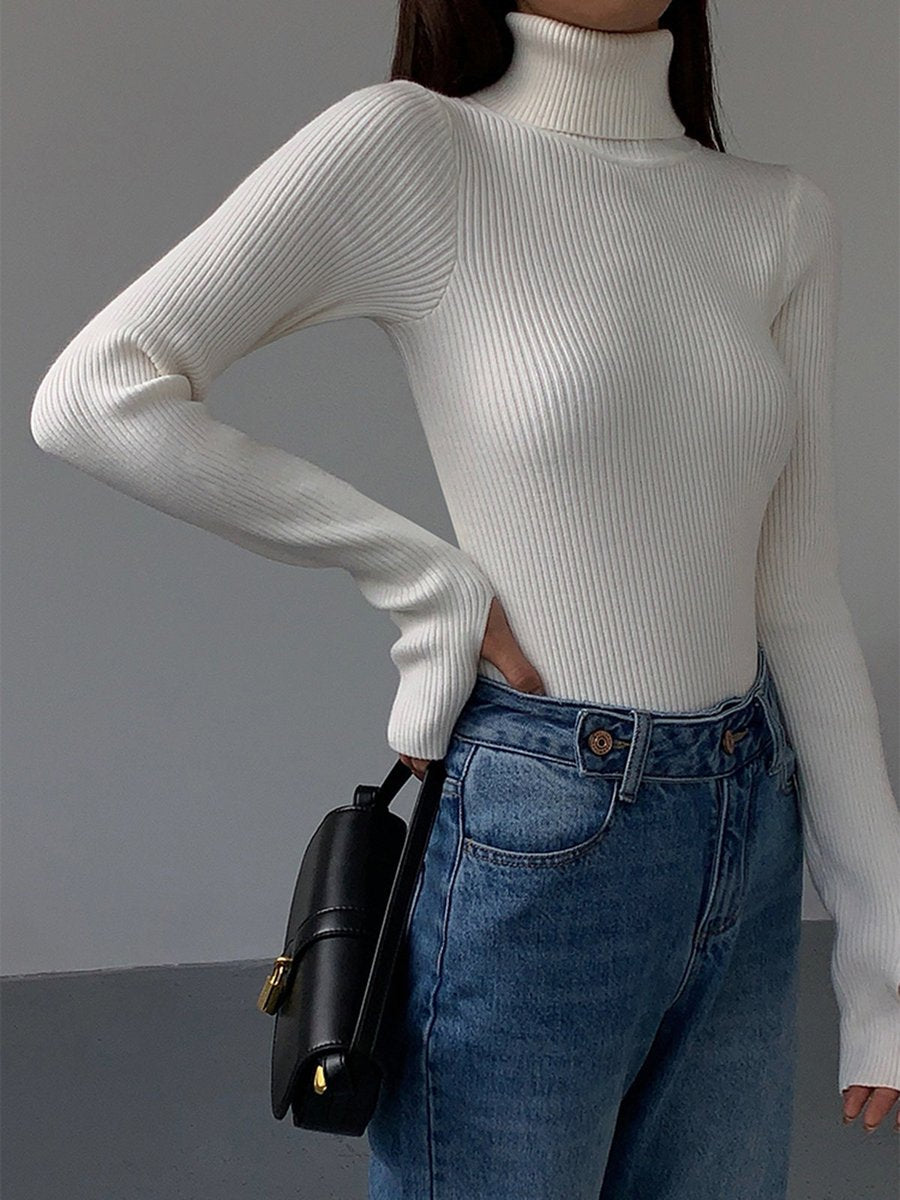 Women's Ribbed Turtleneck Fine Knit Sweater - White