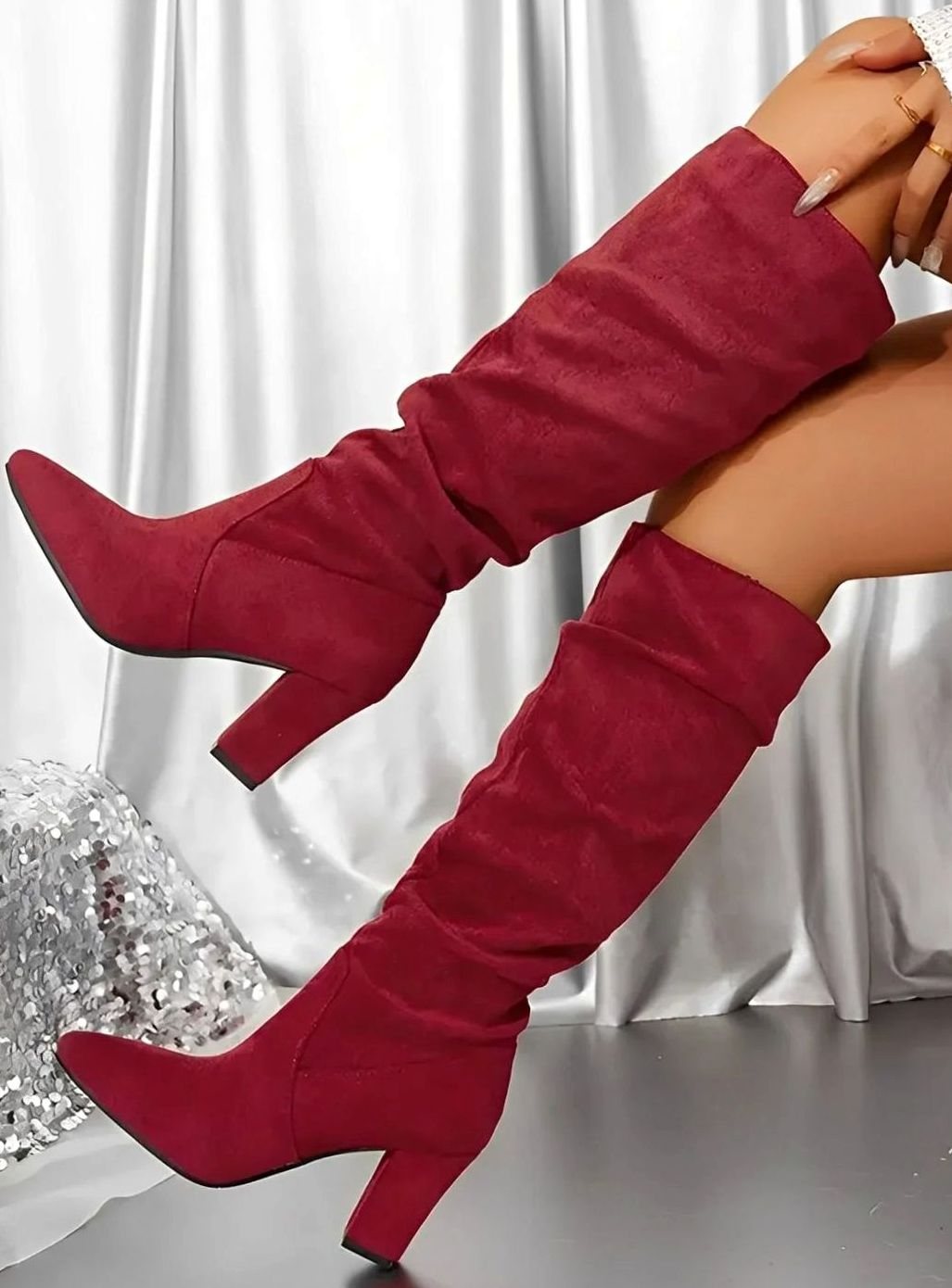 Women's Ruched Knee High Boots Block Heel Zip-Up - Burgundy Red