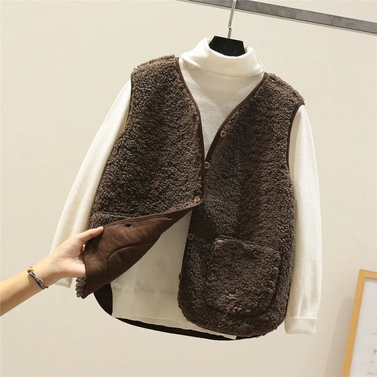 Women's Sherpa Fleece Button-Up Puffer Vest Sleeveless Gilet - Brown