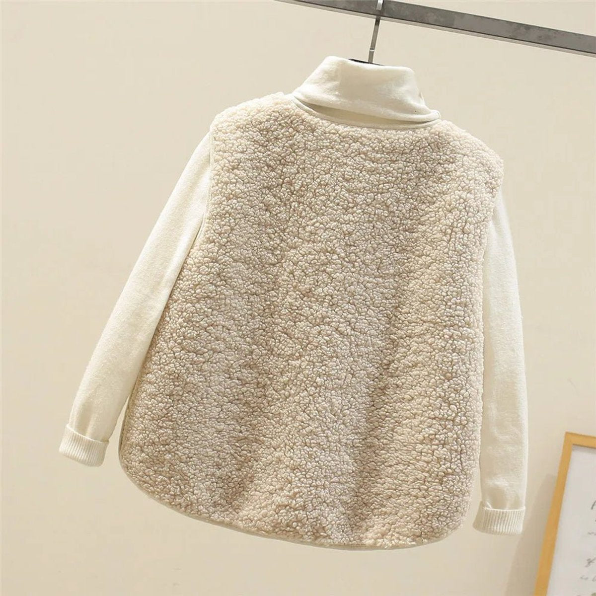 Women's Sherpa Fleece Button-Up Puffer Vest Sleeveless Gilet