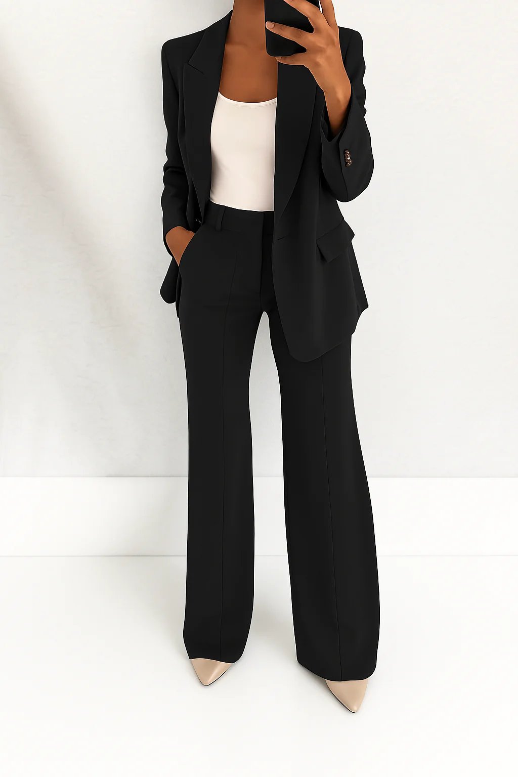 Women's Single-Button Straight-Leg Two-Piece Tailored Suit - Black