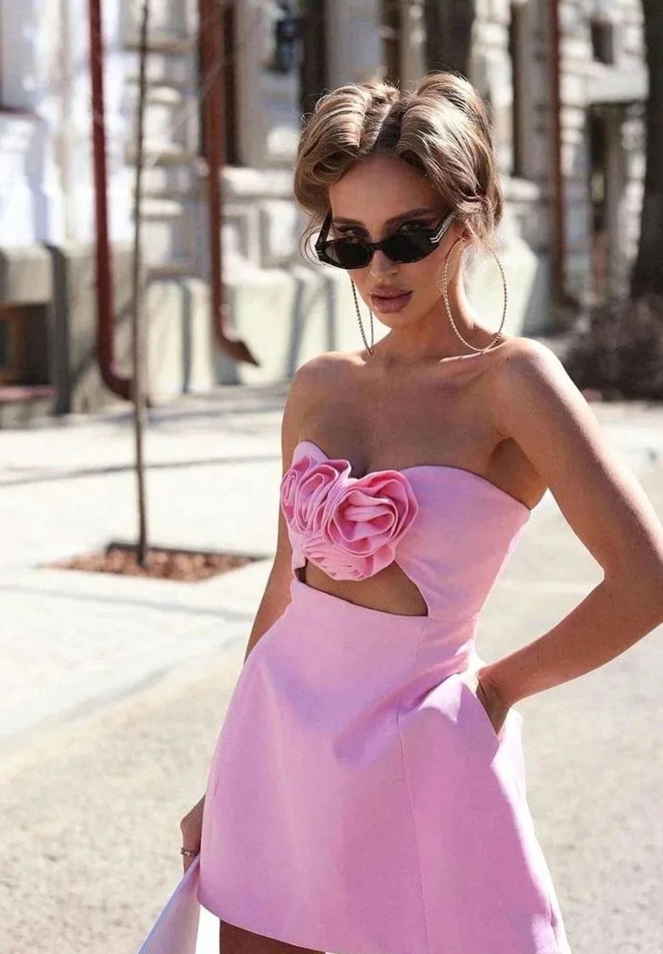 Women's Strapless Floral Appliqué Mini Party Dress