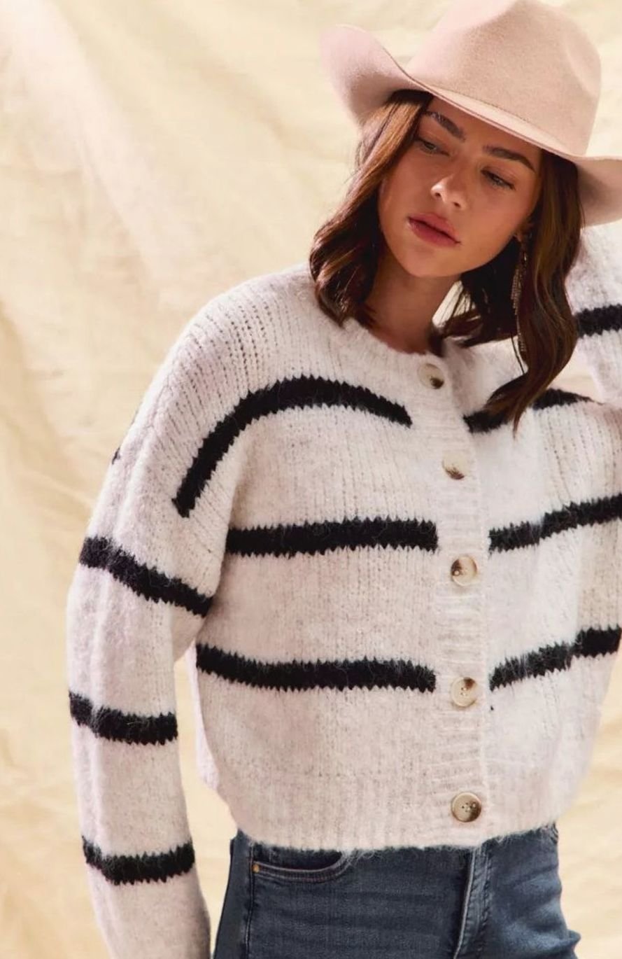 Women's Striped Button-Down Winter Cardigan Relaxed Crew Neck