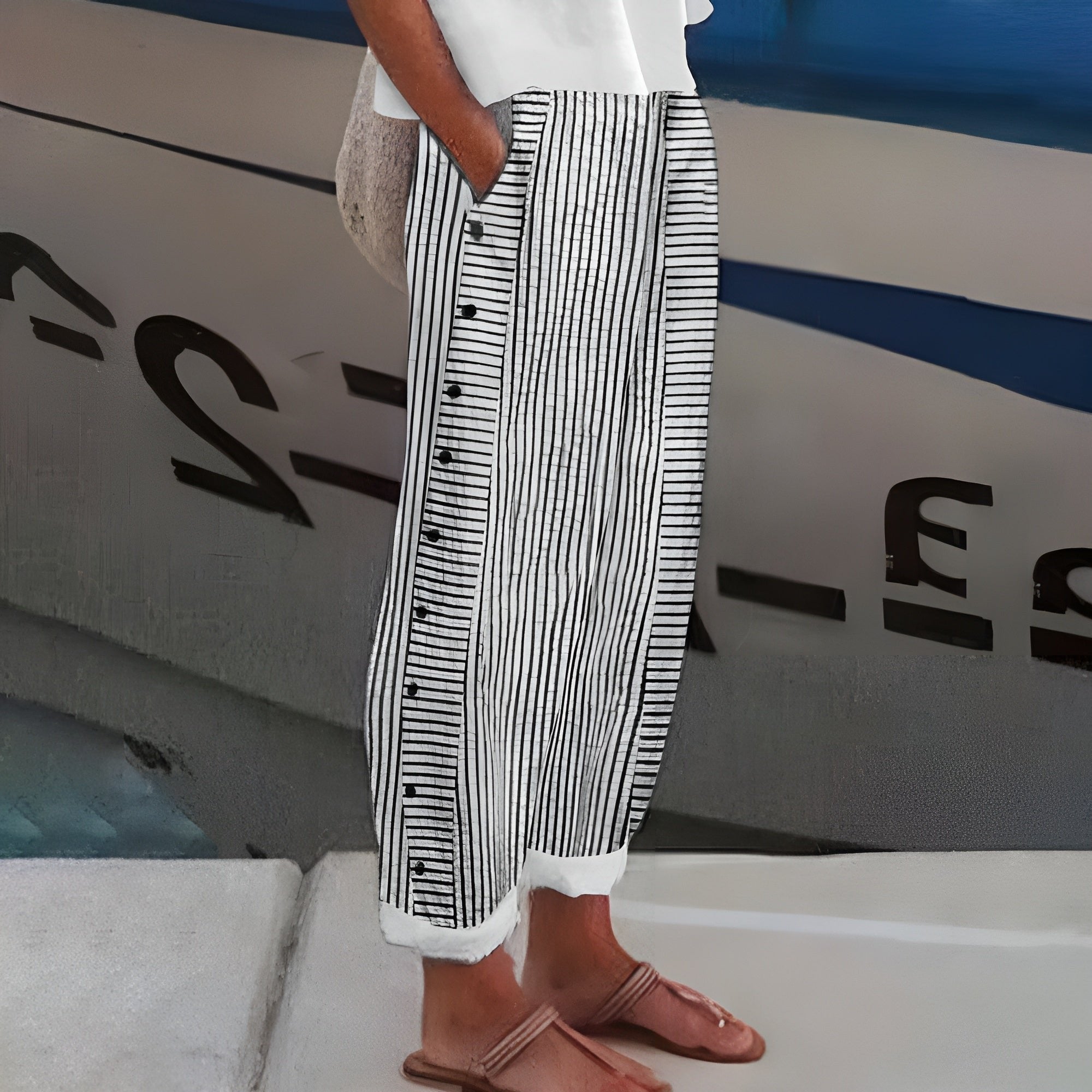 Women's Striped Straight-Leg Elastic-Waist Trousers Side Pockets - Black