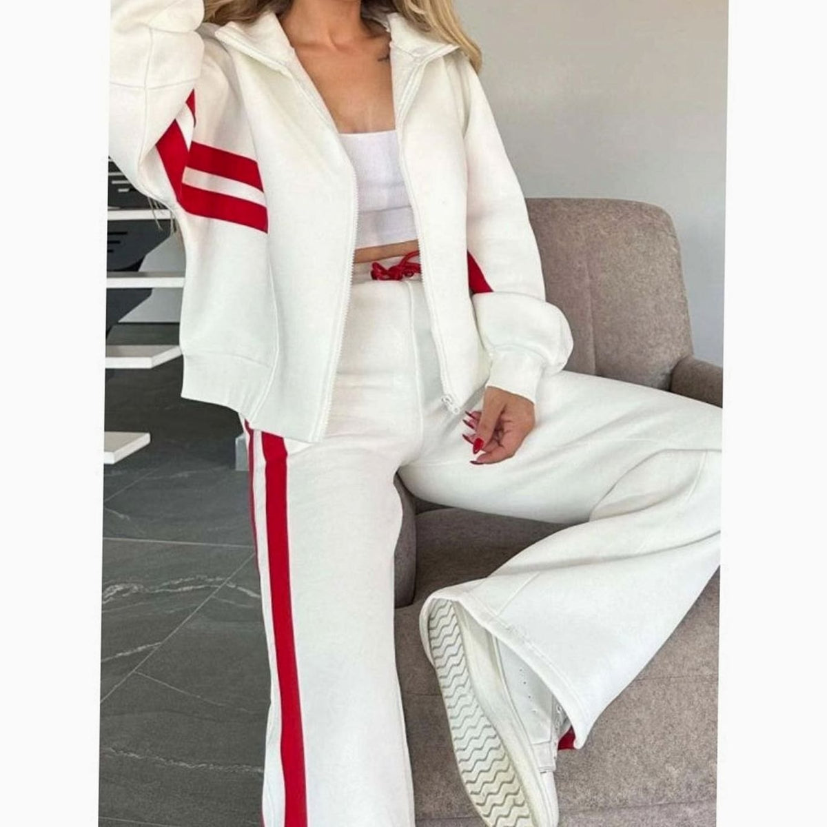 Women's Striped Two-Piece Zip-Up Crop Jacket Wide-Leg Jogger Set
