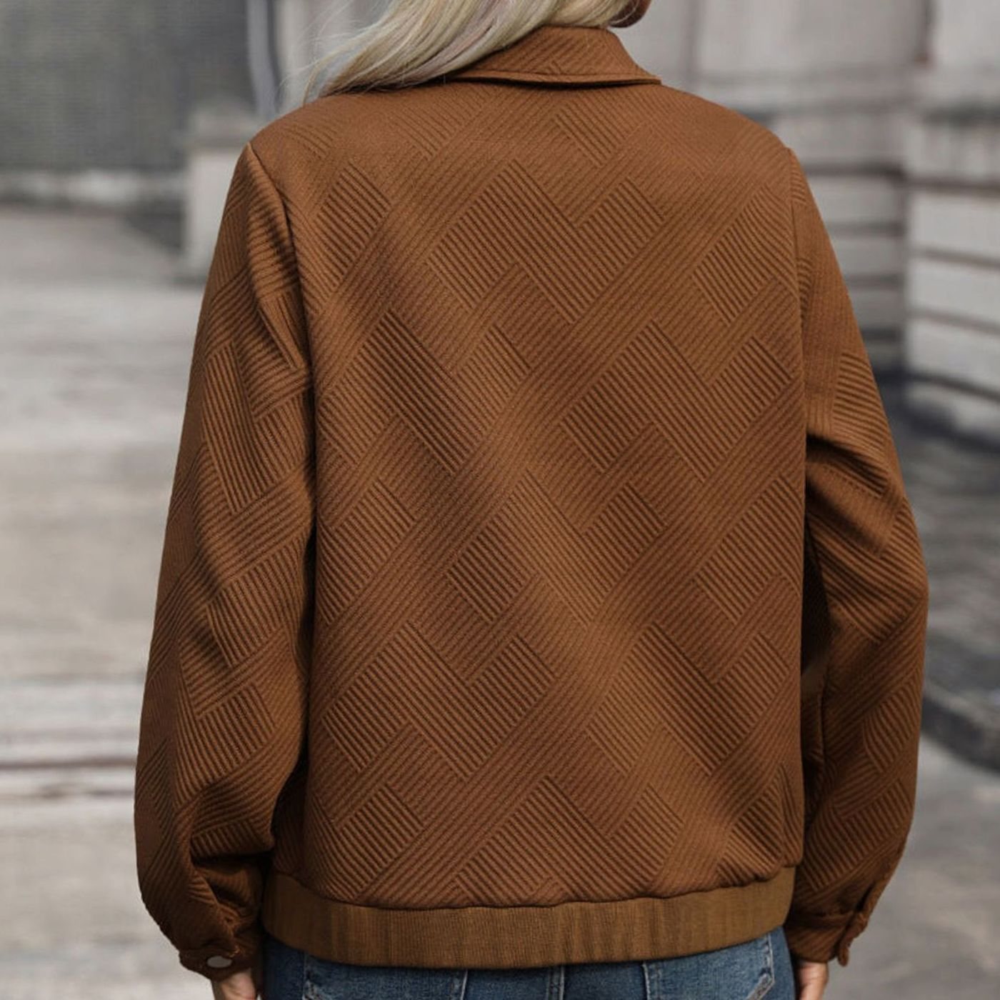 Women's Textured Geometric Zip-Up Chest-Pocket Jacket