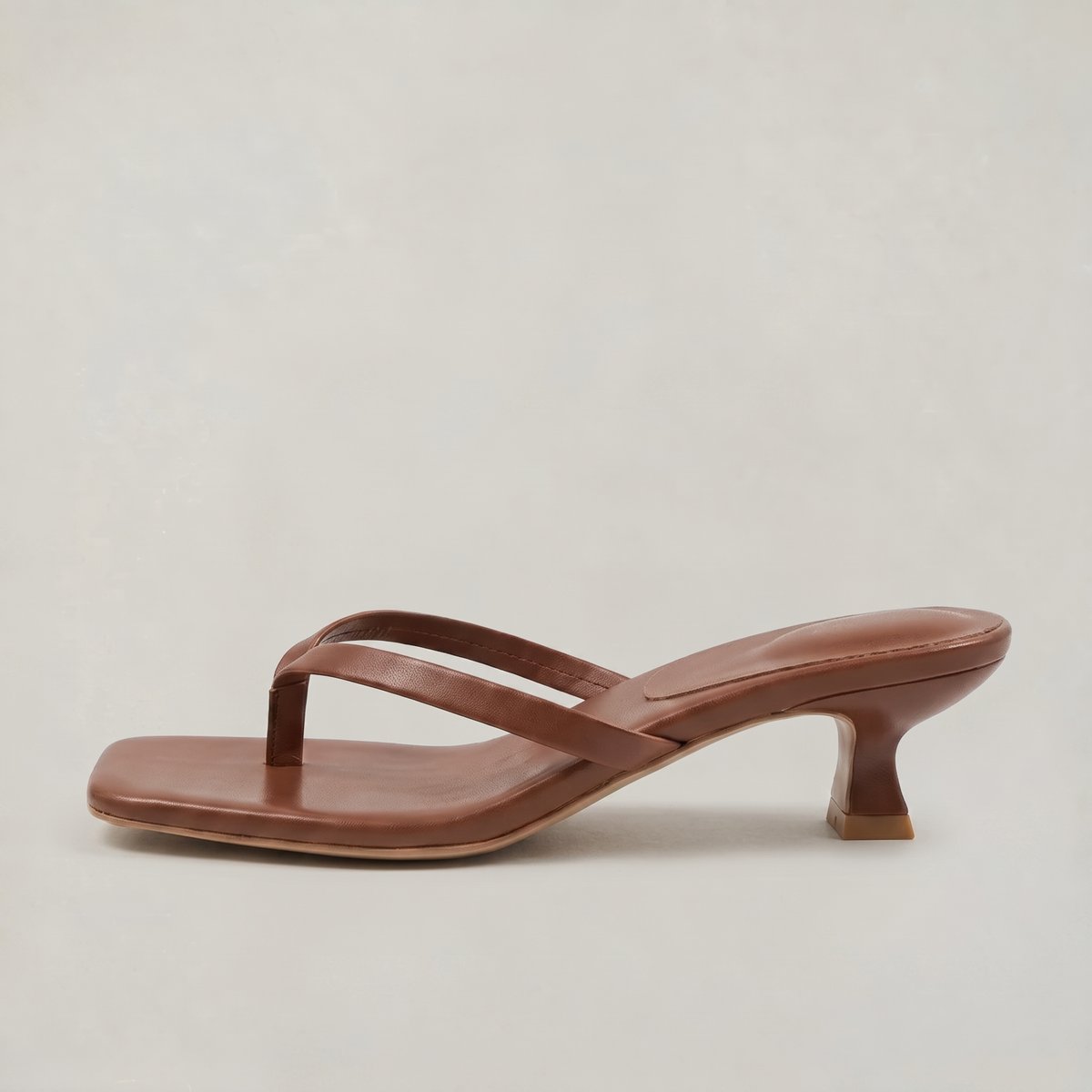 Women's Thong Slip-On Kitten Heel Sandals Square Toe - Brown