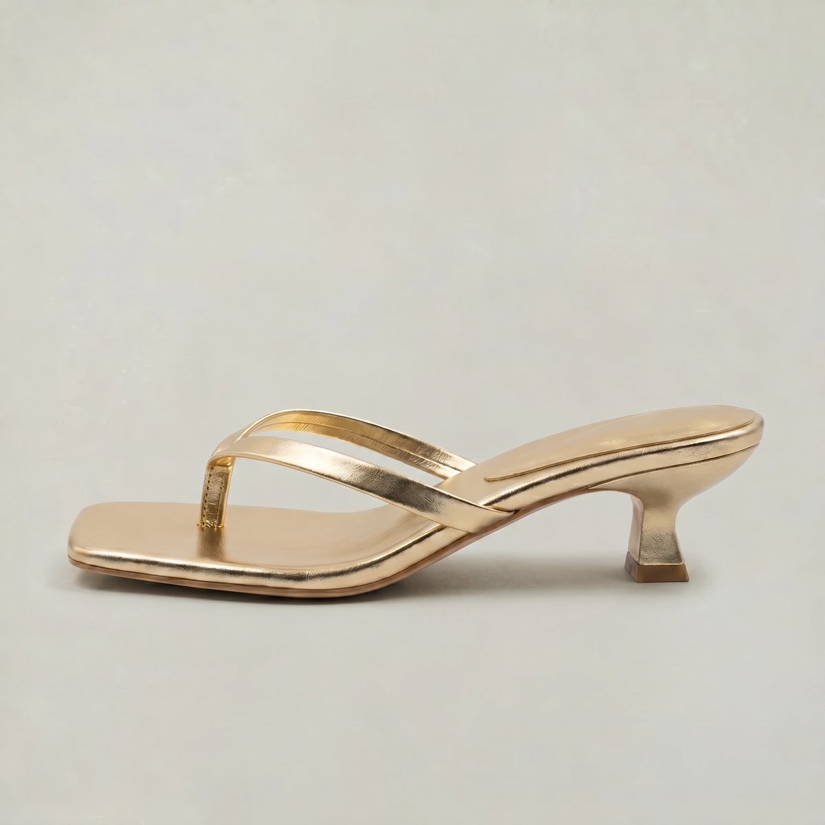 Women's Thong Slip-On Kitten Heel Sandals Square Toe - Gold