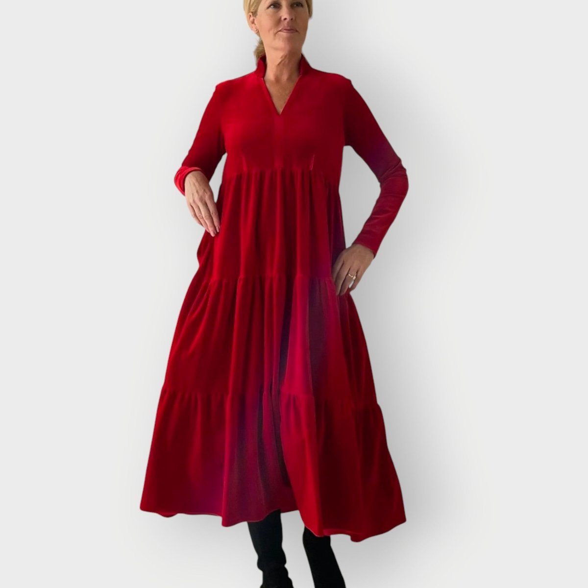 Women's Velvet Tiered Maxi Formal Dress Long Sleeve V-Neck - Red