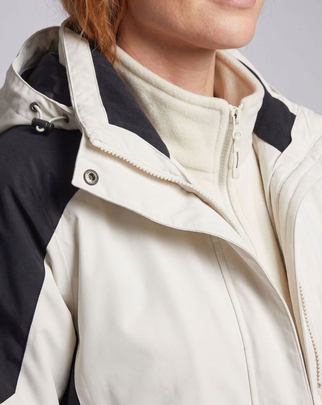 Women's Waterproof Two-Layer Hooded Outdoor Jacket Adjustable Hem
