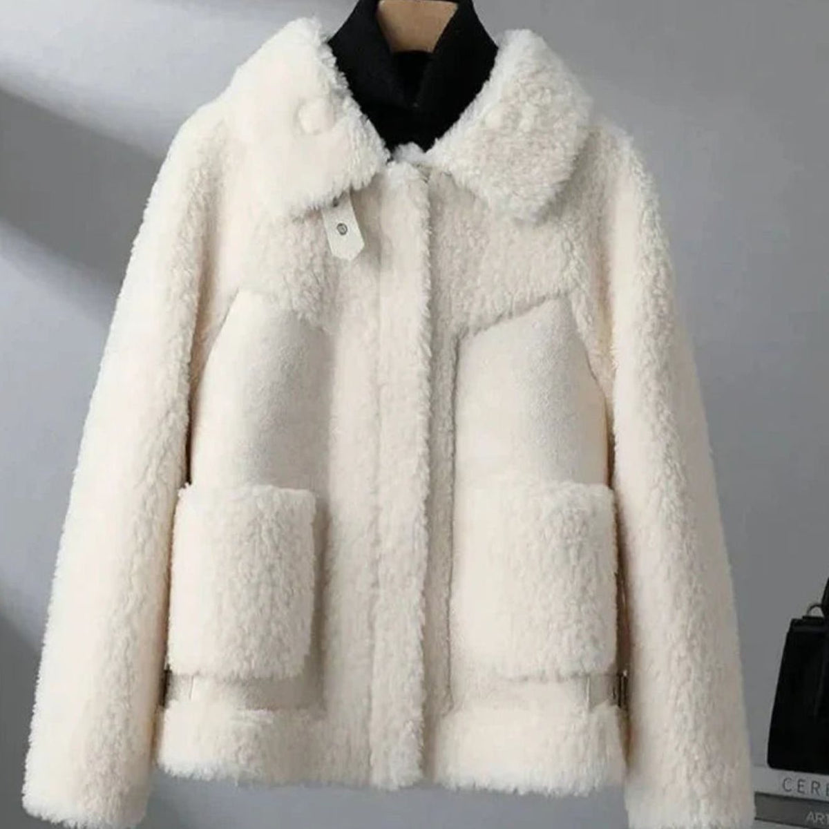 Women's Winter Coat Plush Shearling Patch-Pocket Jacket - Beige
