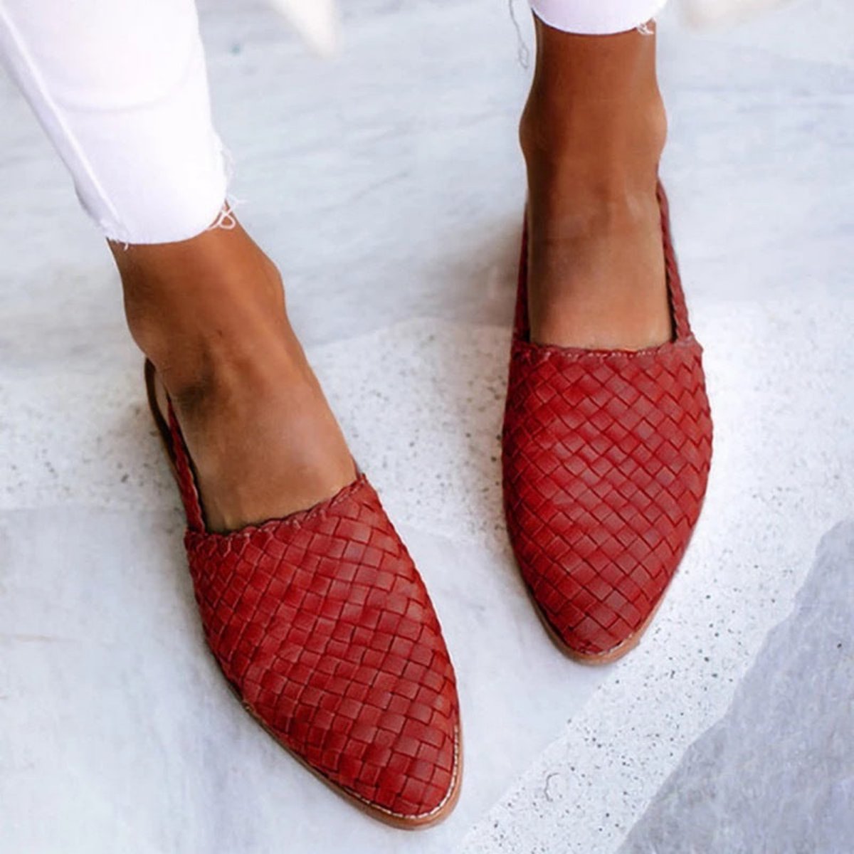 Women's Woven Leather Pointed Toe Slingback Comfortable Sandals - Red
